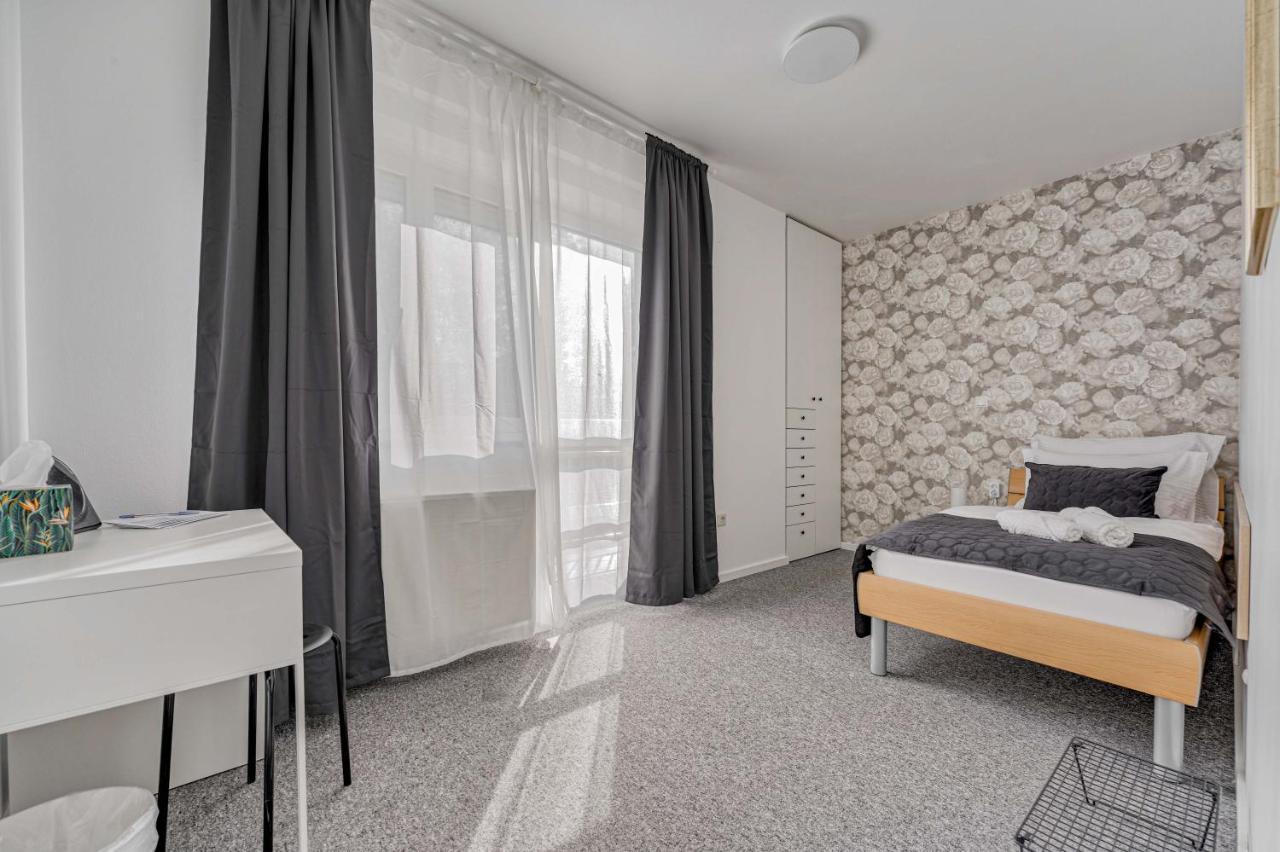 Astarea - Luxe Penthouse In Nature - Jacuzzi - Free Private Parking - Terrace & Balcony - Peace Zagreb Ngoại thất bức ảnh