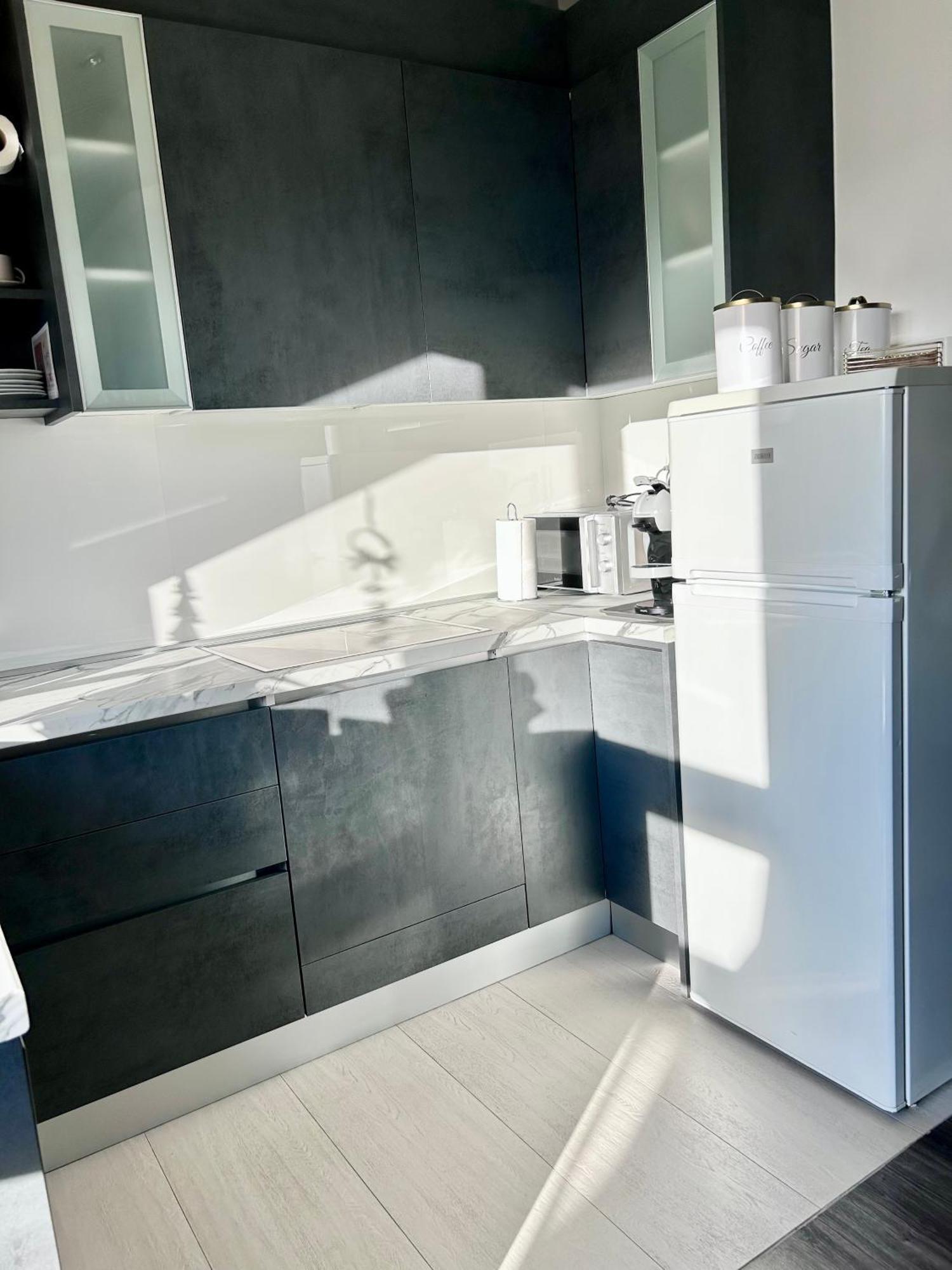 Astarea - Luxe Penthouse In Nature - Jacuzzi - Free Private Parking - Terrace & Balcony - Peace Zagreb Ngoại thất bức ảnh